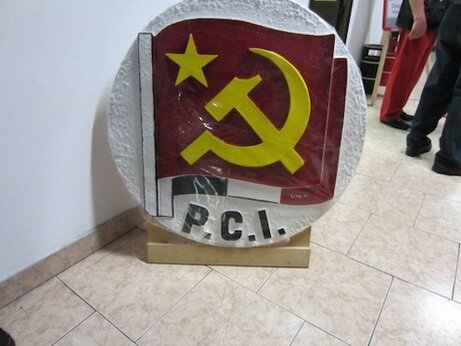 Storia del Partito Comunista Italiano a Varese. Scopri eventi, personaggi e momenti significativi che hanno segnato il nostro passato.